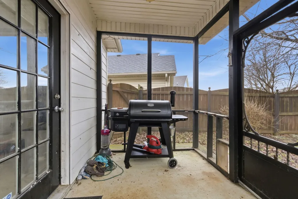 256 Long Branch Lane Lexington KY 40511