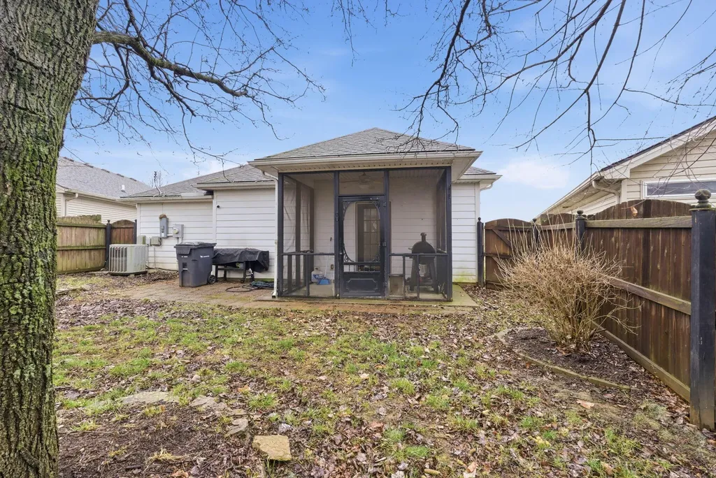 256 Long Branch Lane Lexington KY 40511