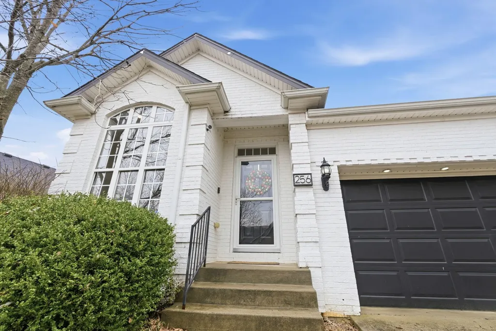 256 Long Branch Lane Lexington KY 40511
