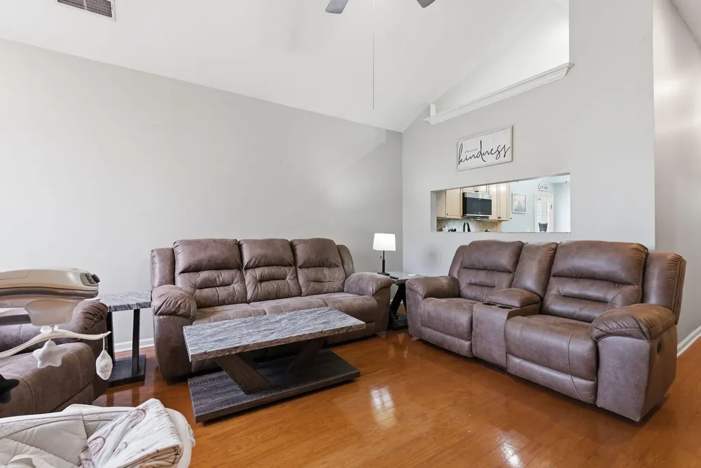 256 Long Branch Lane Lexington KY 40511