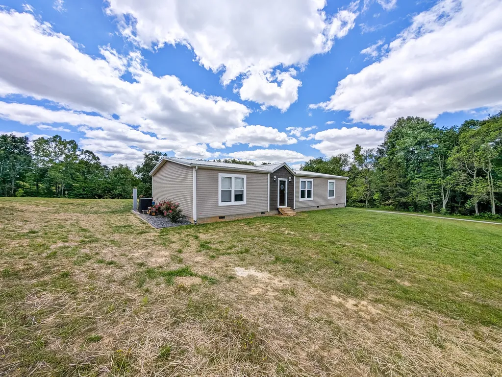1510 Highway 865 Eubank KY 42567