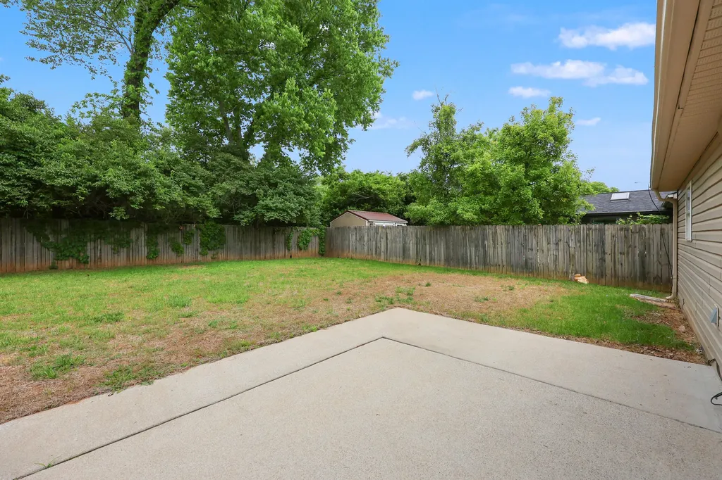 1409 Scarlett Way Lexington KY 40514