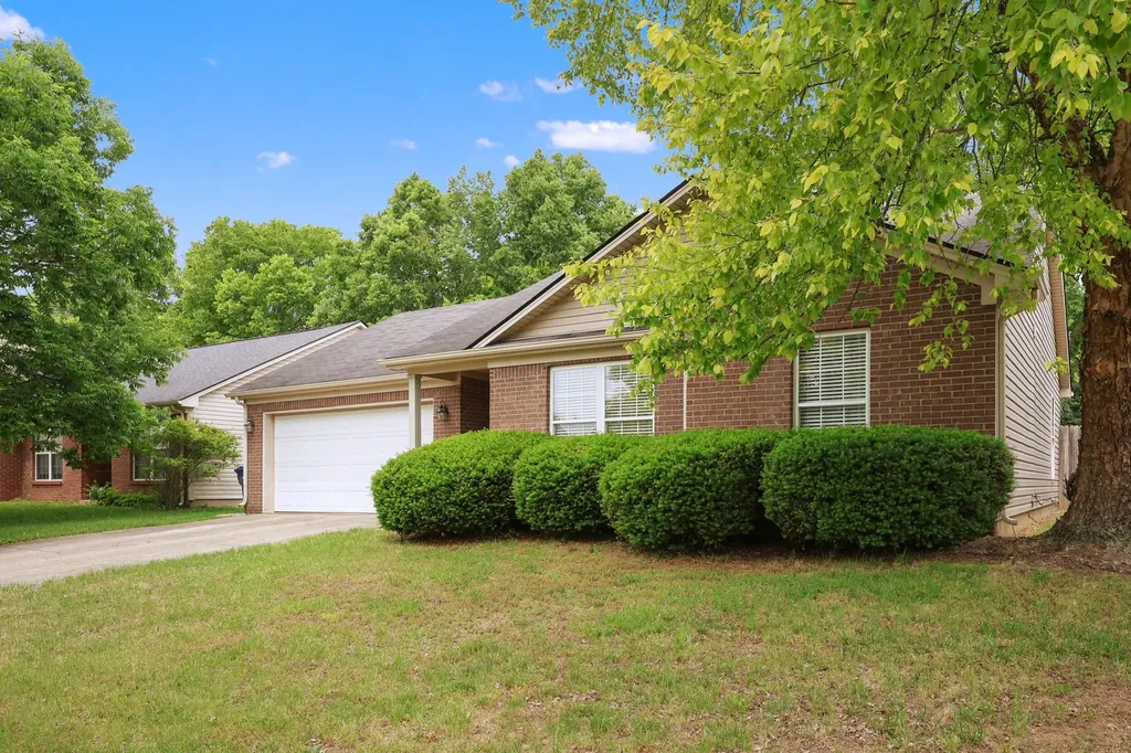 1409 Scarlett Way Lexington KY 40514