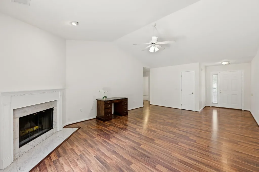1409 Scarlett Way Lexington KY 40514