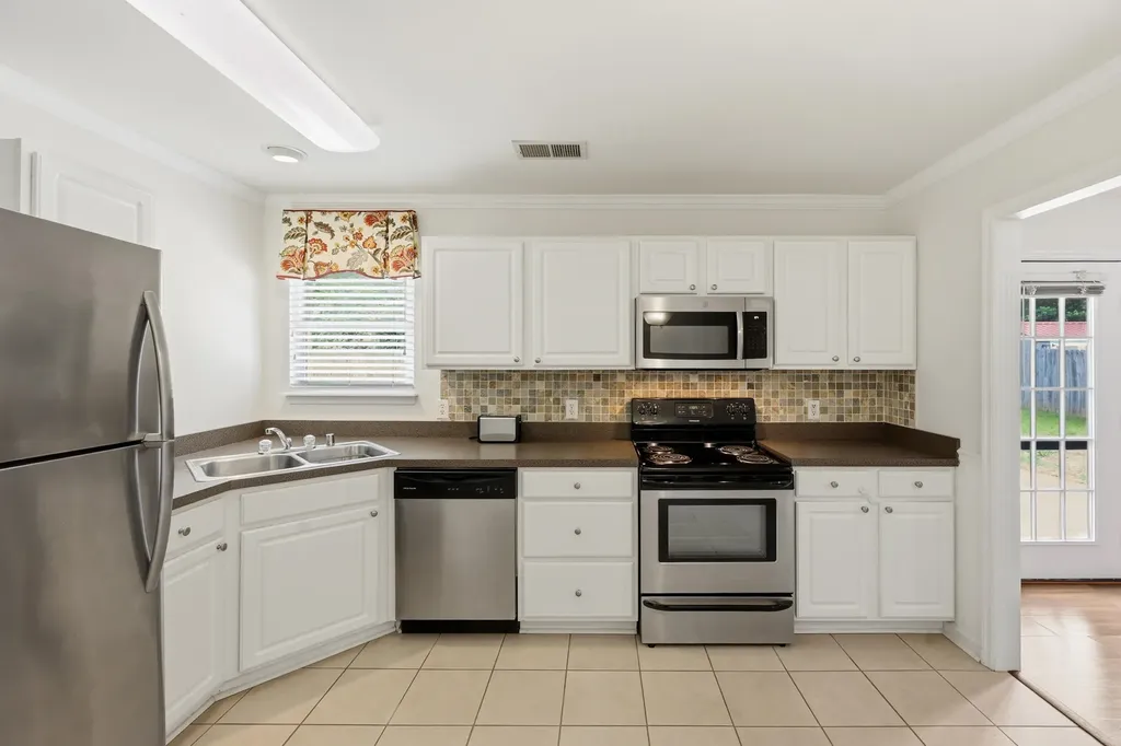 1409 Scarlett Way Lexington KY 40514