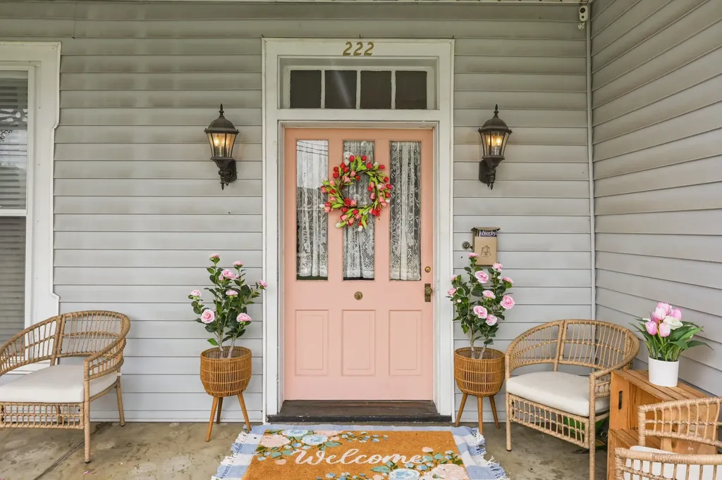 222 E Lexington Street Harrodsburg KY 40330