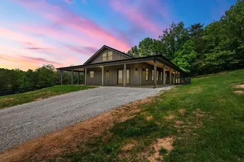 2311 Kentucky 3630 Tyner KY 40486