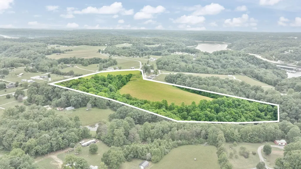 23.5AC Beech Grove Road Nancy KY 42544