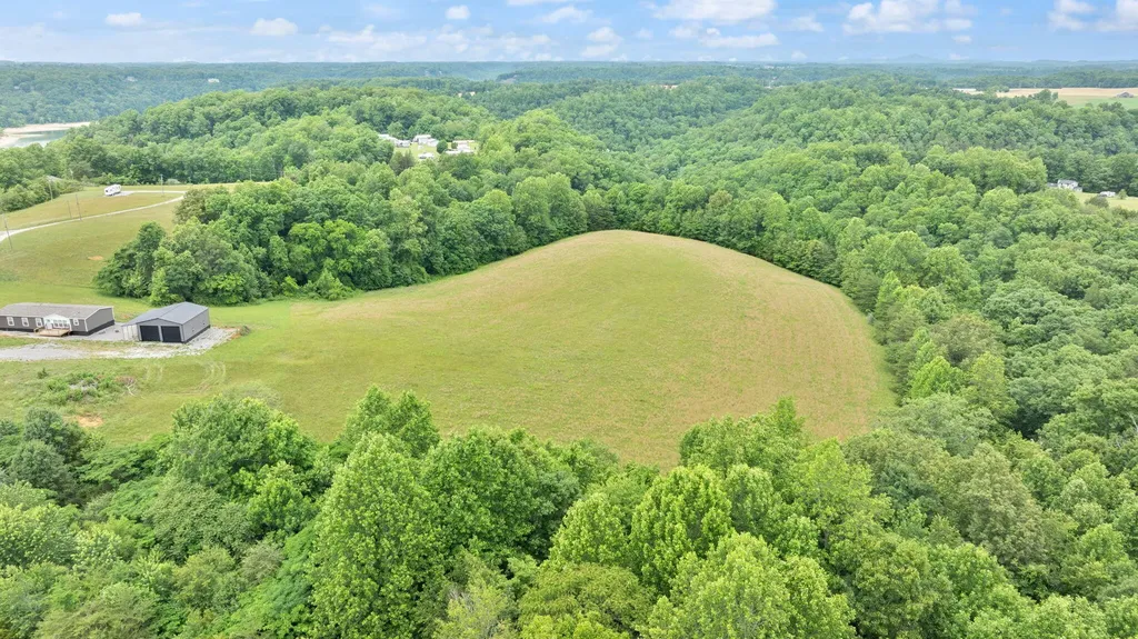 23.5AC Beech Grove Road Nancy KY 42544