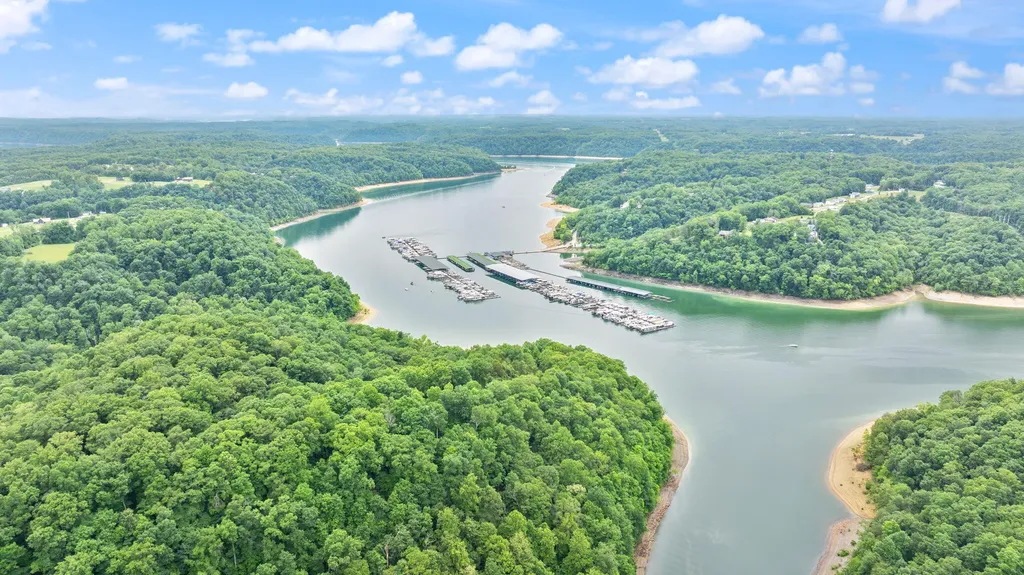 23.5AC Beech Grove Road Nancy KY 42544