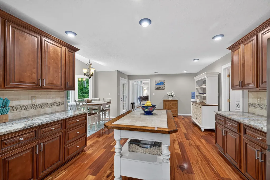 220 Sylvan Way Lancaster KY 40444