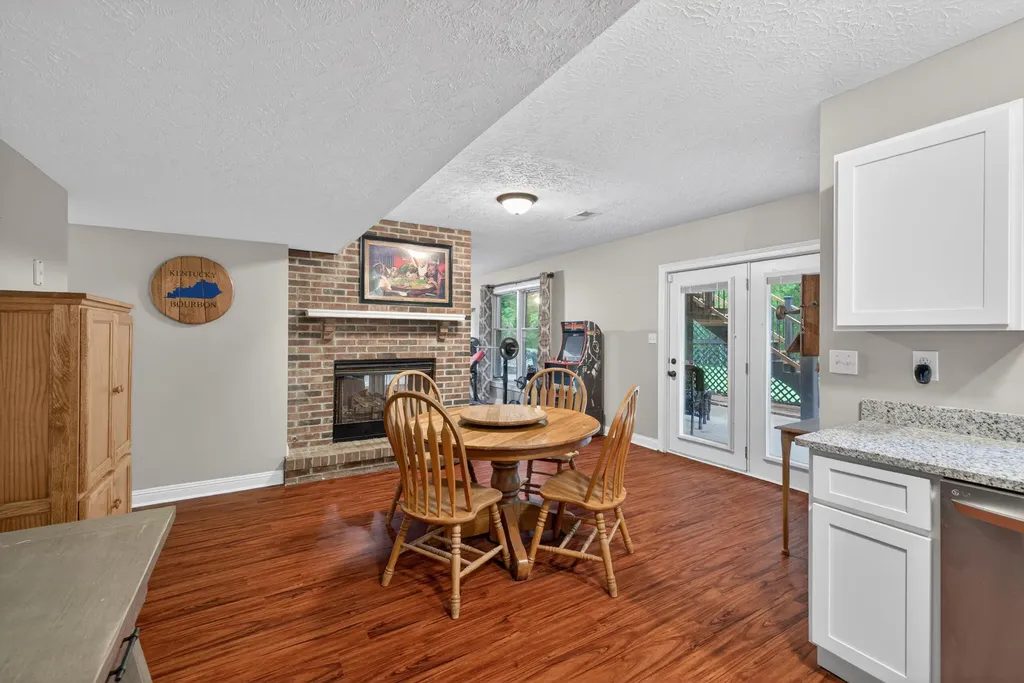220 Sylvan Way Lancaster KY 40444
