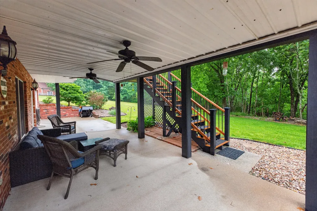 220 Sylvan Way Lancaster KY 40444