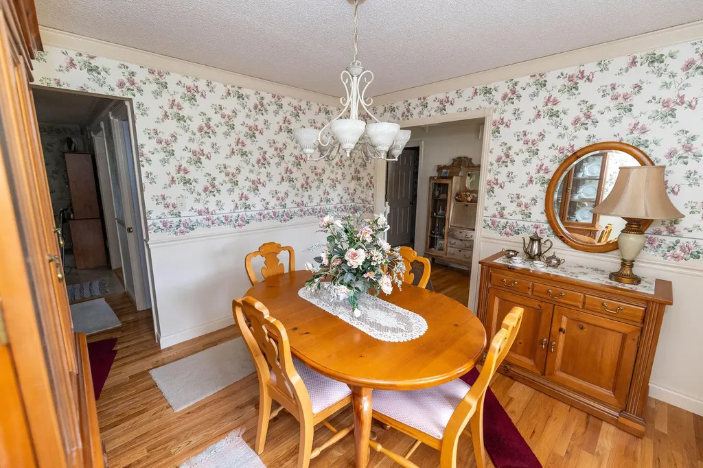 125 Hidden Loop Drive Somerset KY 42503