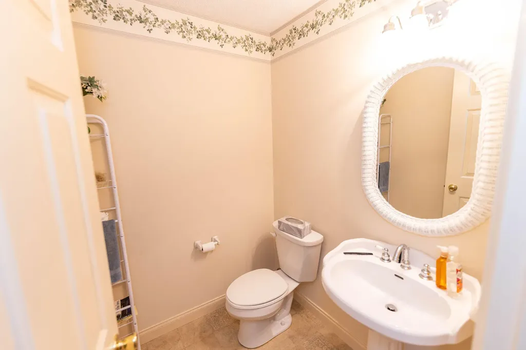 125 Hidden Loop Drive Somerset KY 42503