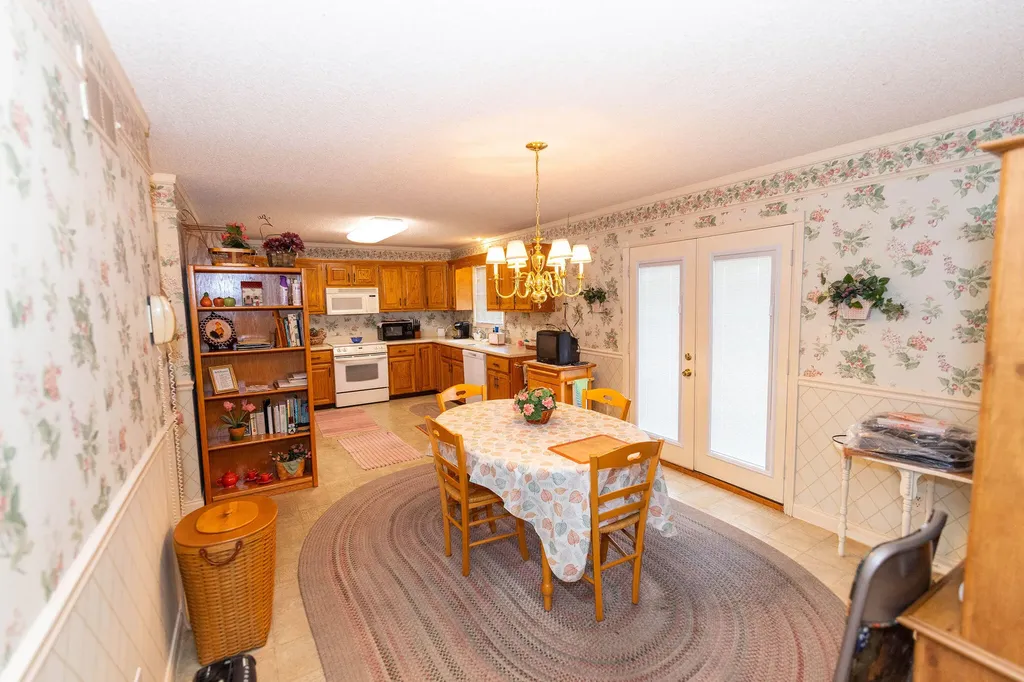 125 Hidden Loop Drive Somerset KY 42503