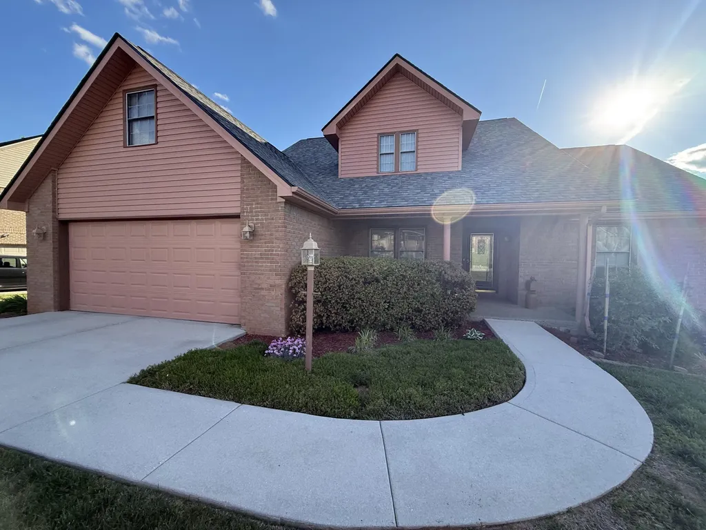 125 Hidden Loop Drive Somerset KY 42503