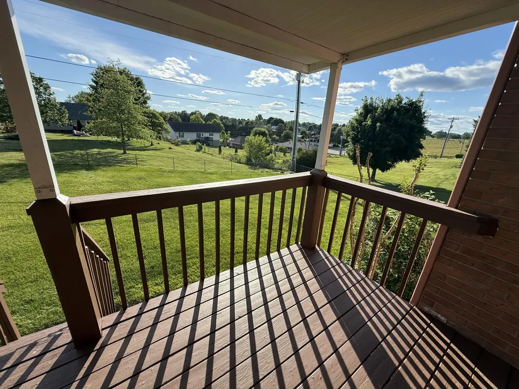 125 Hidden Loop Drive Somerset KY 42503