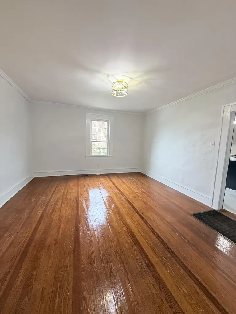 1455 Main Street Paris KY 40361