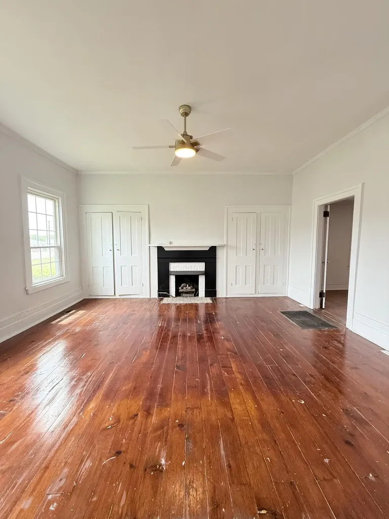 1455 Main Street Paris KY 40361