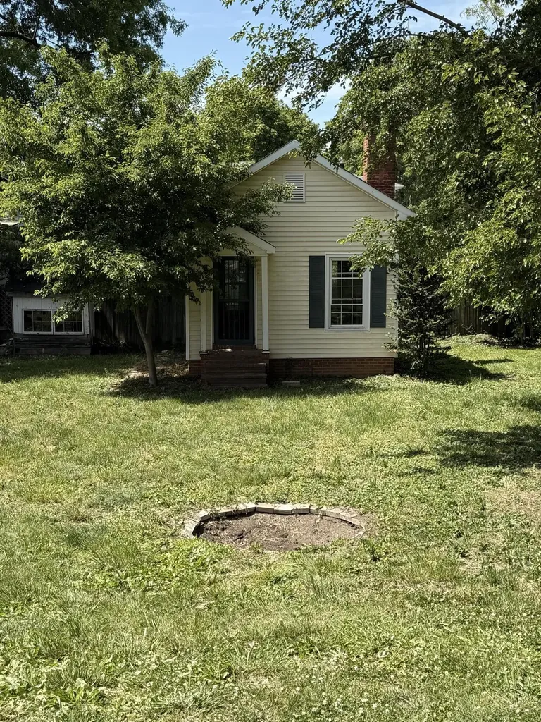 1455 Main Street Paris KY 40361
