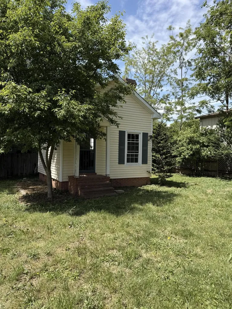 1455 Main Street Paris KY 40361
