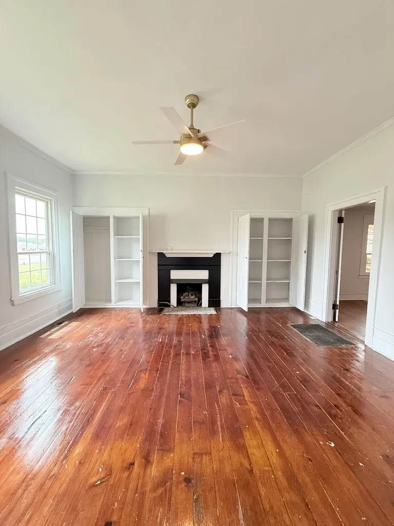 1455 Main Street Paris KY 40361