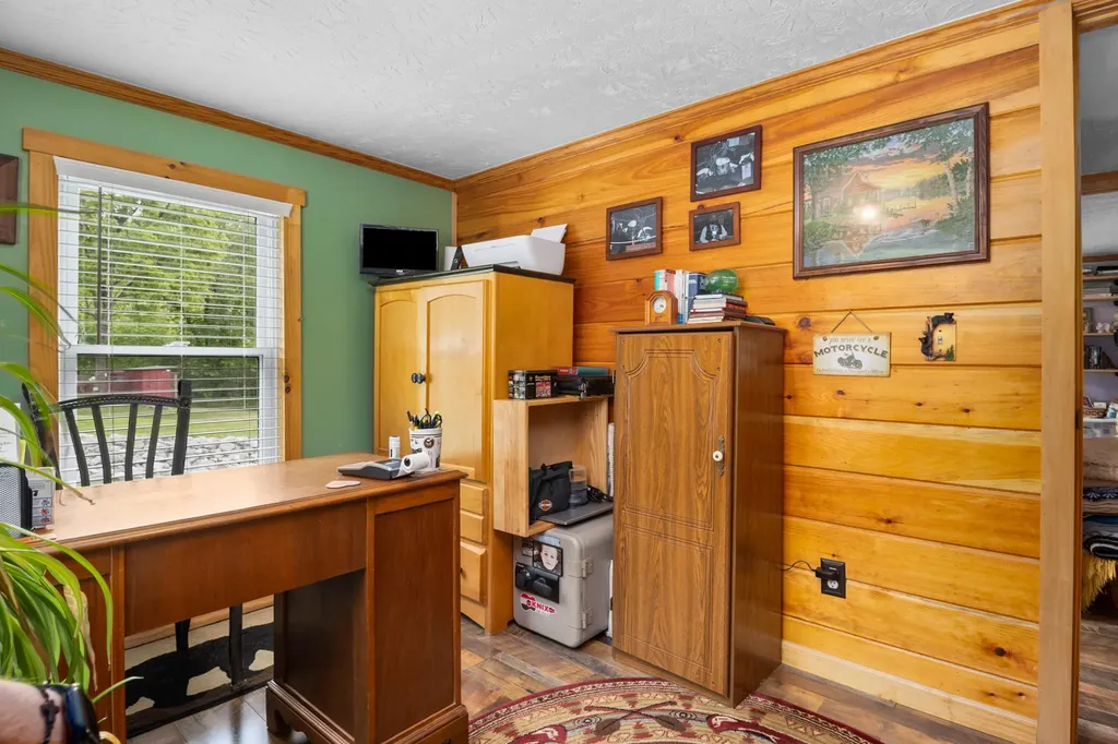 4264 Kentucky 1482 Oneida KY 40972