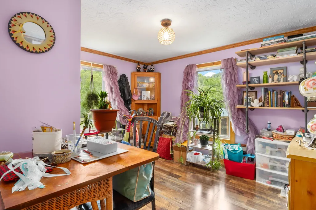 4264 Kentucky 1482 Oneida KY 40972