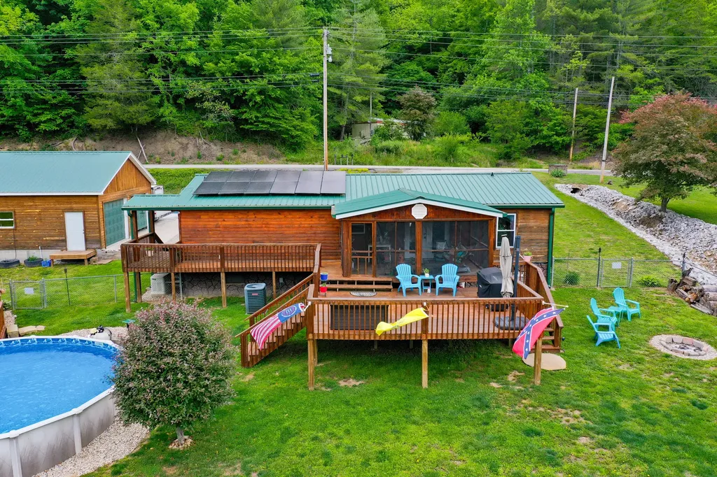 4264 Kentucky 1482 Oneida KY 40972