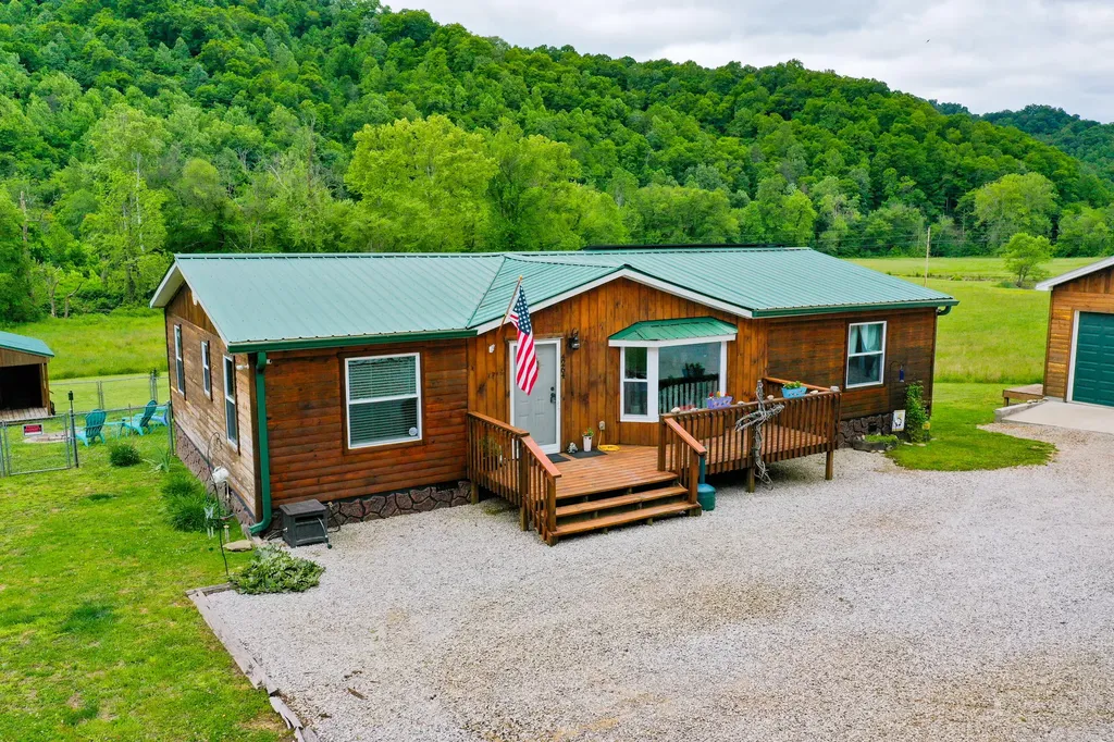 4264 Kentucky 1482 Oneida KY 40972