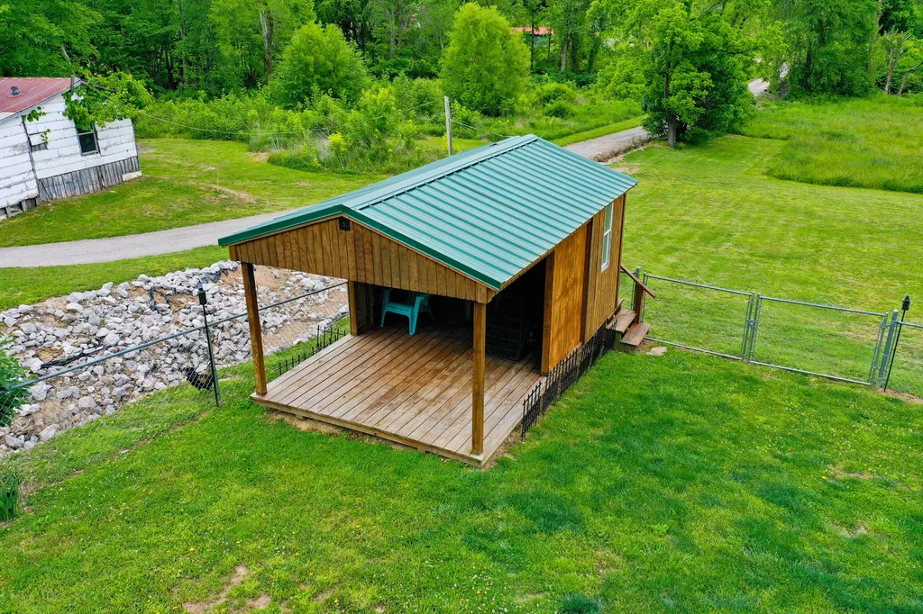 4264 Kentucky 1482 Oneida KY 40972