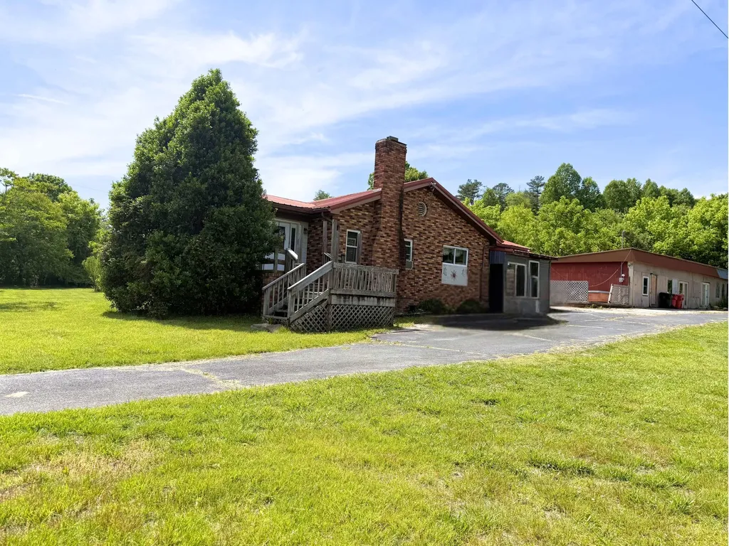 2721 Ky-26 Corbin KY 40701