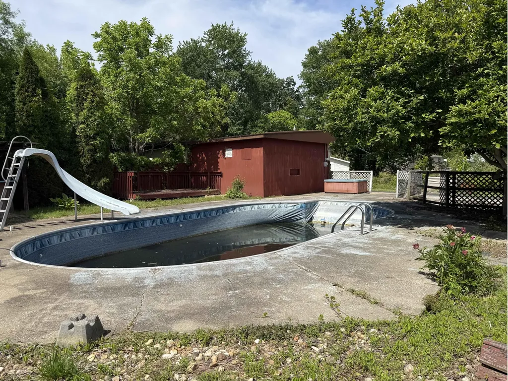2721 Ky-26 Corbin KY 40701