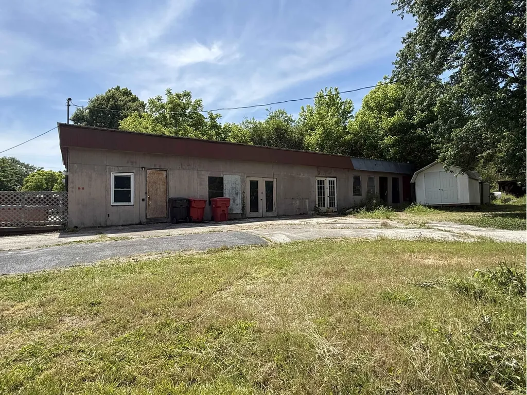 2721 Ky-26 Corbin KY 40701
