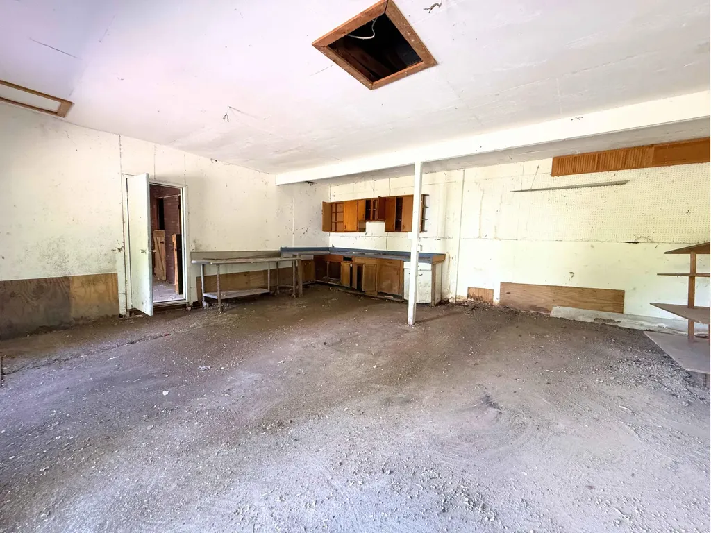 2721 Ky-26 Corbin KY 40701