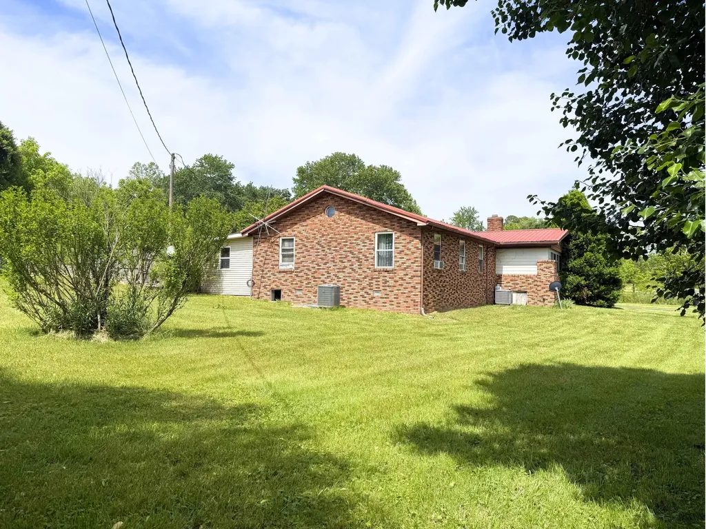 2721 Ky-26 Corbin KY 40701