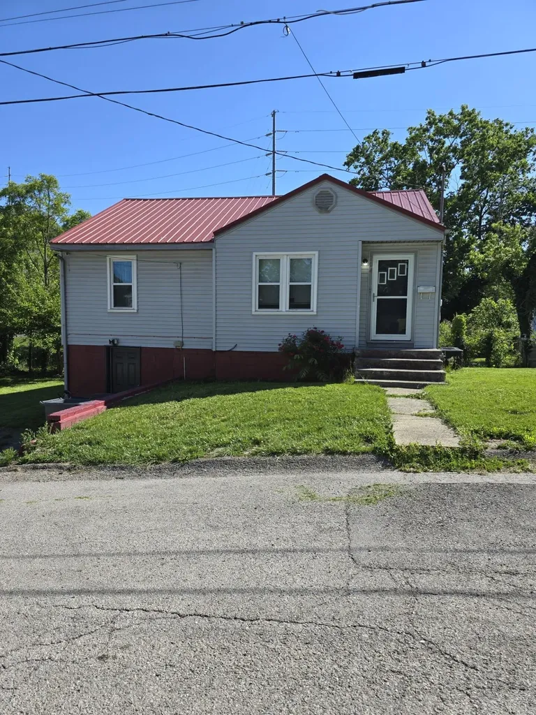 204 S Robbins Court Richmond KY 40475