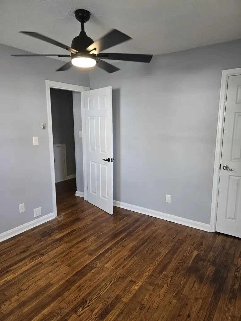 204 S Robbins Court Richmond KY 40475