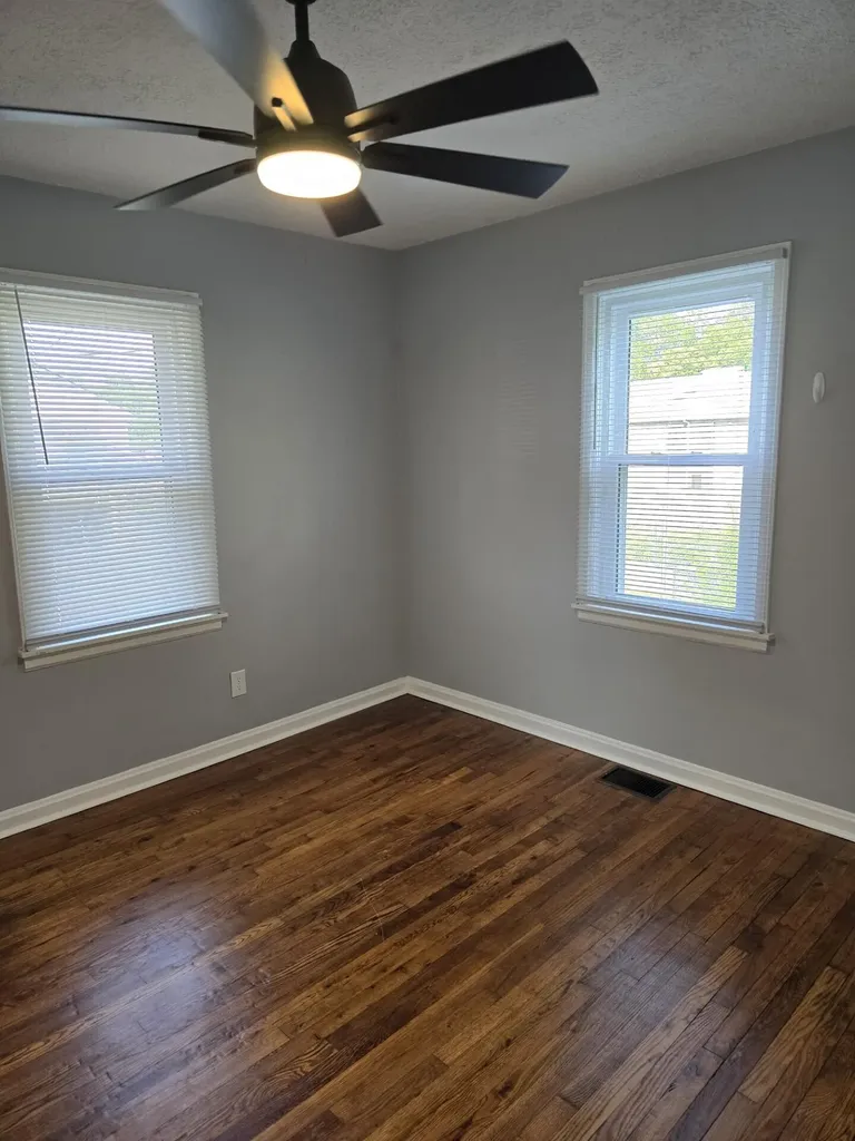 204 S Robbins Court Richmond KY 40475