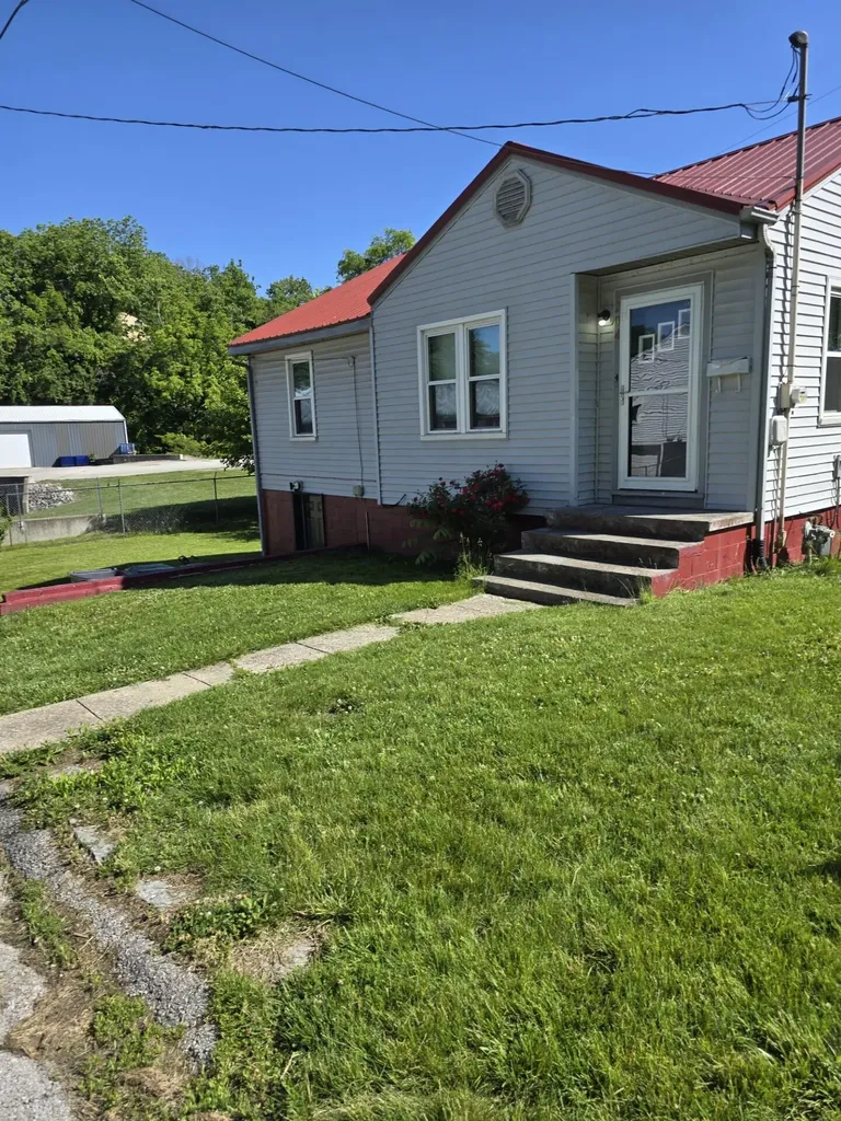 204 S Robbins Court Richmond KY 40475
