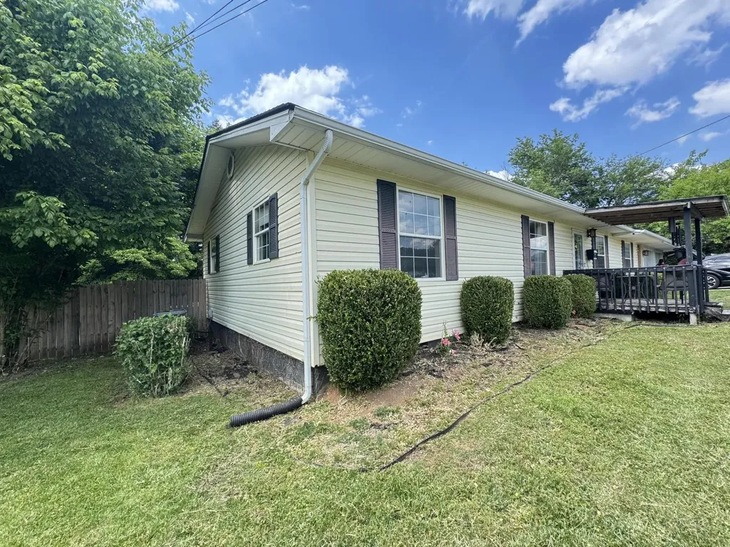 183 Vine Street Monticello KY 42633