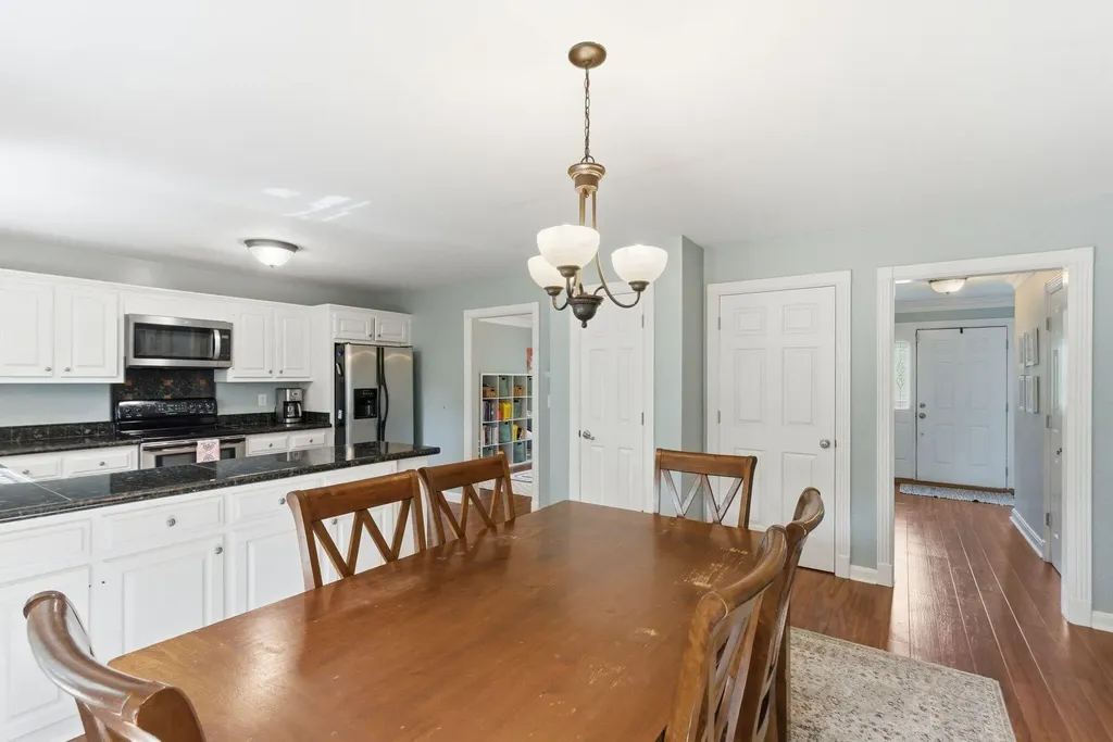 2405 Brookshire Circle Lexington KY 40515