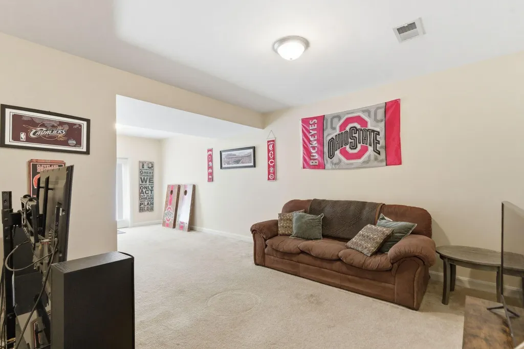 2405 Brookshire Circle Lexington KY 40515