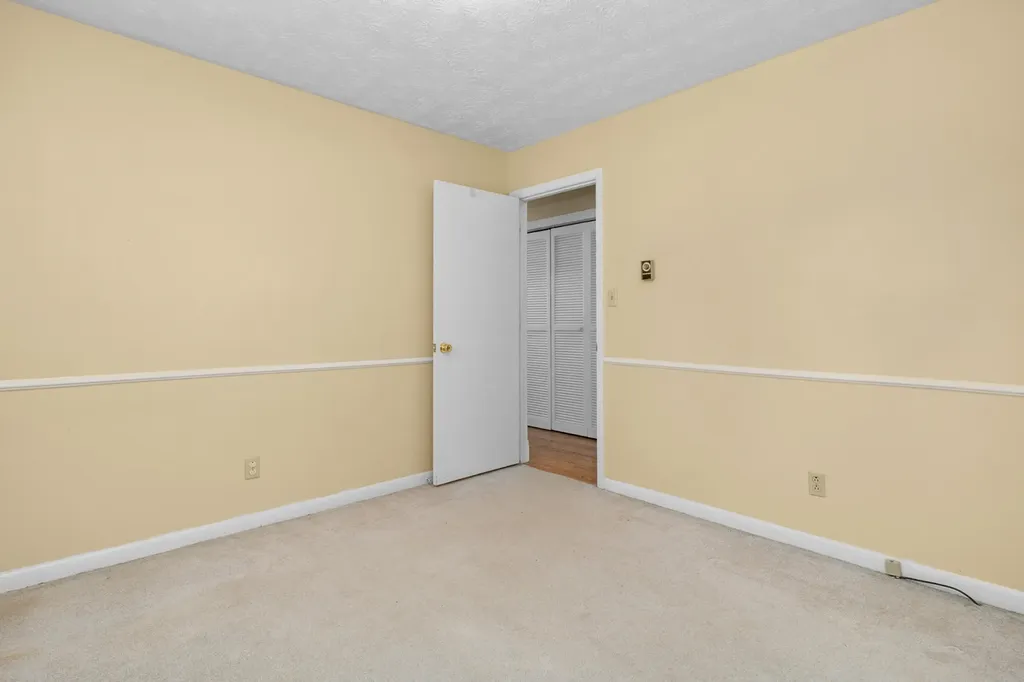 2015 Old Whitley Road London KY 40744