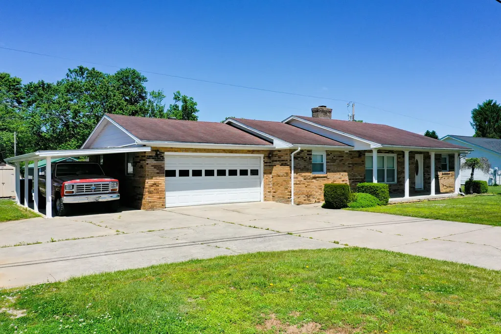 2015 Old Whitley Road London KY 40744