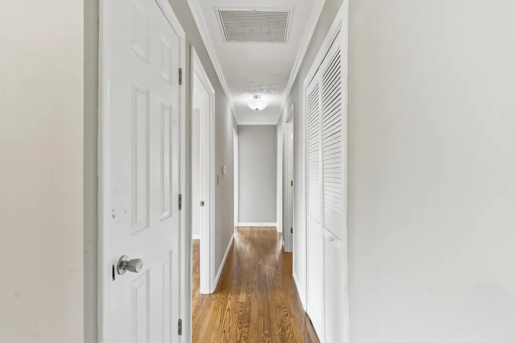 241 Hickory Drive Frankfort KY 40601