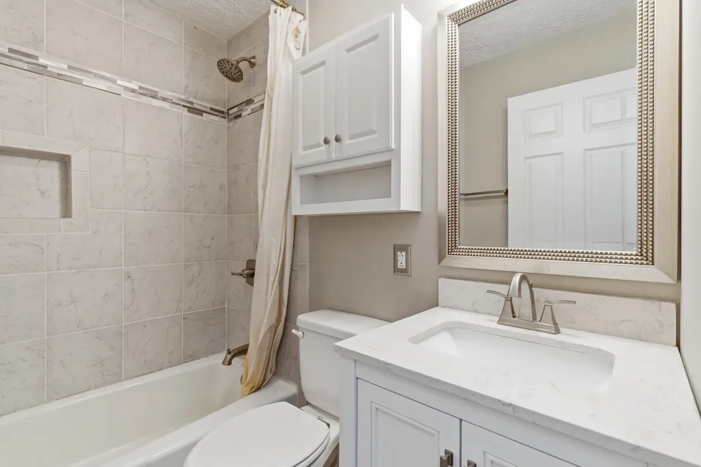 241 Hickory Drive Frankfort KY 40601