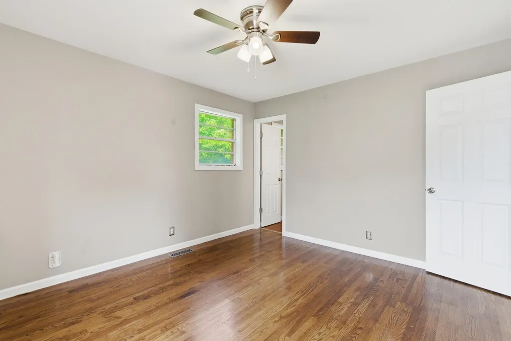 241 Hickory Drive Frankfort KY 40601