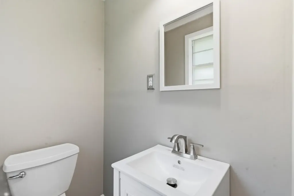 241 Hickory Drive Frankfort KY 40601